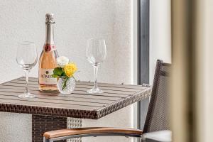 ARI Cherry Apartament with Balcony