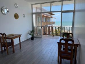 Samana Hostal, Puerto Engabao