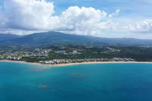 Entire Beach Apartment with view to El Yunque National Rain Forest - Las Coles