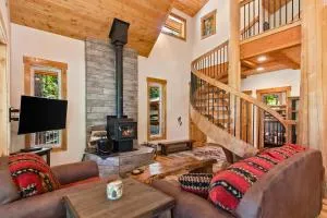 Moonshadow Road - Laclede