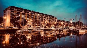 Appartements Maisons refait a neuf proche centre ville. : photos des chambres
