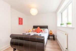 Sea View Sanctuary Apartment!