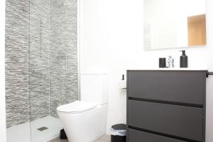 Elegante Apartamento LAUD1 - NuevoFamiliaWifiTV