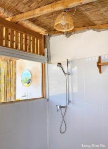 ลองนอนนา Long Non Na