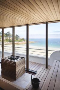 Hotels Grand Hotel Perros-Guirec : photos des chambres