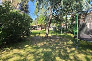 230m2 sur 3800m2 - jacuzzi 6 places - 10 à 16pers