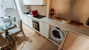 JOIVY Superb Loft for 4 near Sempione Park