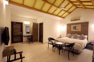 Hummingbird Resort