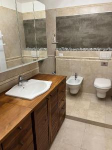 Villas EDEN CAP : A delightful villa lodges 11 adults just one km away from Monte Carlo station : photos des chambres