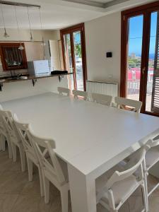 Villas EDEN CAP : A delightful villa lodges 11 adults just one km away from Monte Carlo station : photos des chambres