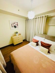 Stylish 1 bedroom condo with pool view and Fast WIFI