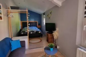 Studio indépendant avec terrasse vue jardin - Woincourt