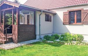 Awesome Home In Wronki With 2 Bedrooms, Sauna And Wifi