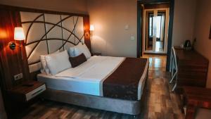 The Grand Mira Business Hotel