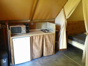 Campings Camping Smile & Braudieres : photos des chambres