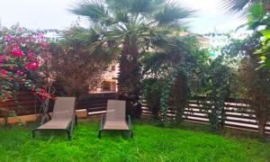 2 bedroom with private garden, walk to Nissi Beach, communal swimming pool