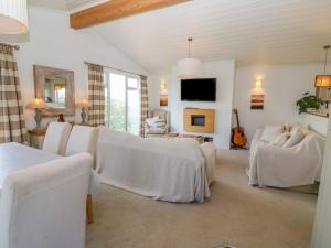 Sunstone Lodge Garreg Haul Lodge