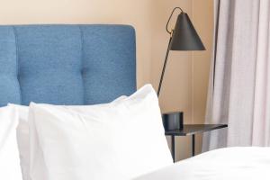 Mays Apartments by Mays