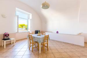 La Marina by Tizzano House