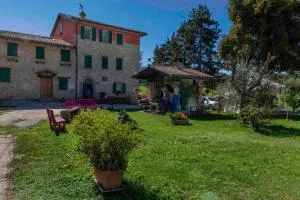 PODERE PRATIZZOLI - Strada