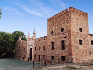 MASÍA de SAN JUAN CASA NÚMERO 1 en Castillo con piscina y Aire Acondicionado