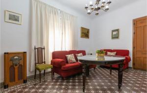 Stunning Home In Padul With Kitchen