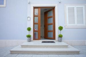 Apartments with a parking space Rovinj - 3393 