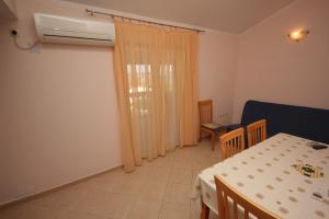 Apartments by the sea Kraj, Pasman - 331