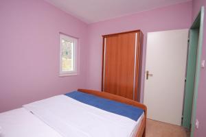 Secluded fishermans cottage Cove Soline, Pasman - 8326