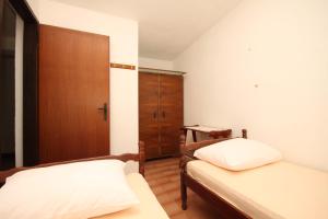 Seaside secluded apartments Lavdara, Dugi otok - 3454