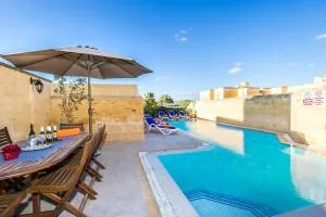 Four Winds Holiday Home - Kerċem
