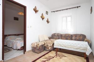 Two-Bedroom Apartment with Terrace room in Apartment Stivan 382c