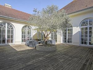 Maisons de vacances Pleasant holiday home in Aure sur Mer with terrace : photos des chambres