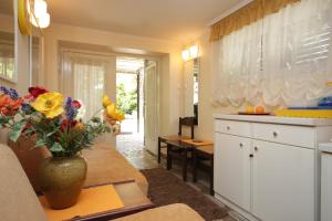 Apartments with parking space Lovran, Opatija - 2336