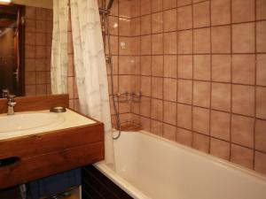 Studio familial avec accès direct aux pistes, balcon sud, 4 pers, centre station, Les Orres - FR-1-322-493