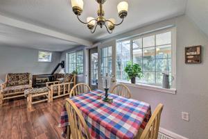 Cloudcroft Cabin with National Forest Views!