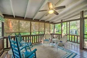 Pet-Friendly Natchez Home Walk to Downtown! - Simmesport