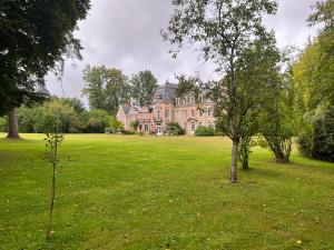 Sejours chez l'habitant Le chateau de bertreville st ouen : photos des chambres