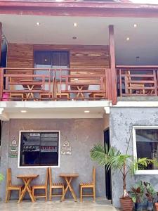 RL Harbor Inn