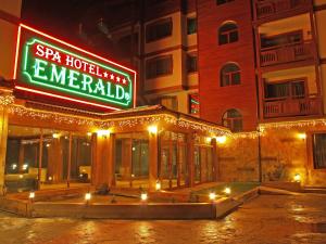 Emerald Apartment complex