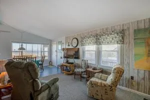 Sandy Landing - توبسيل بيتش