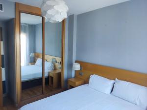 Apartamento luminoso, tranquilo y bien equipado en Madrid - 4-звездочные отели в городе Мадрид
