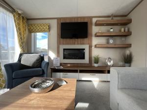 Stewarts Resort Lodge 1