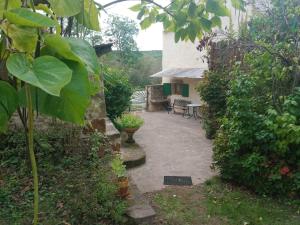 Maisons de vacances MAISON AVEC JARDIN ENTRE CORDES/CIEL ET MONESTIES : photos des chambres