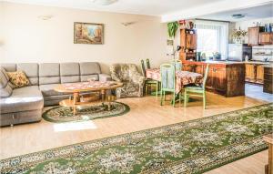 Nice Home In Szczedrzyk With Sauna