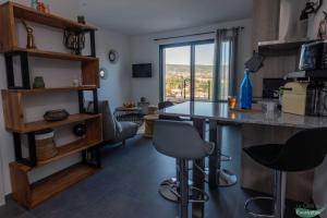 Appartements Le Clos des Eucalyptus : photos des chambres