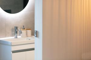 Kalopsia Home