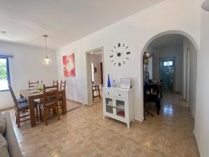 Casa María Fermina - Mirando al mar