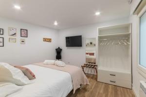 Old Town at Your Feet! Terrace and Private Parking