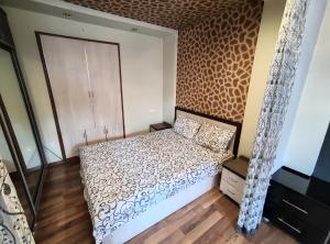 MY APARTMENT IN CENTRAL PARK